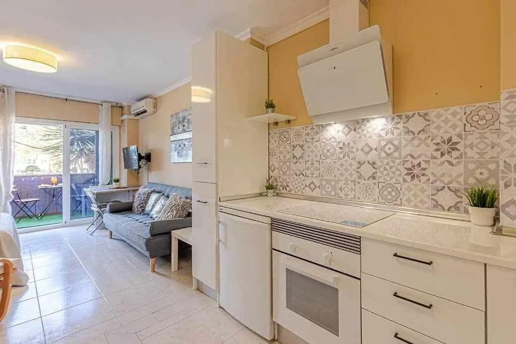 797 Holiday Rentals - Equipado estudio cerca del Parque la Paloma Benalmádena España